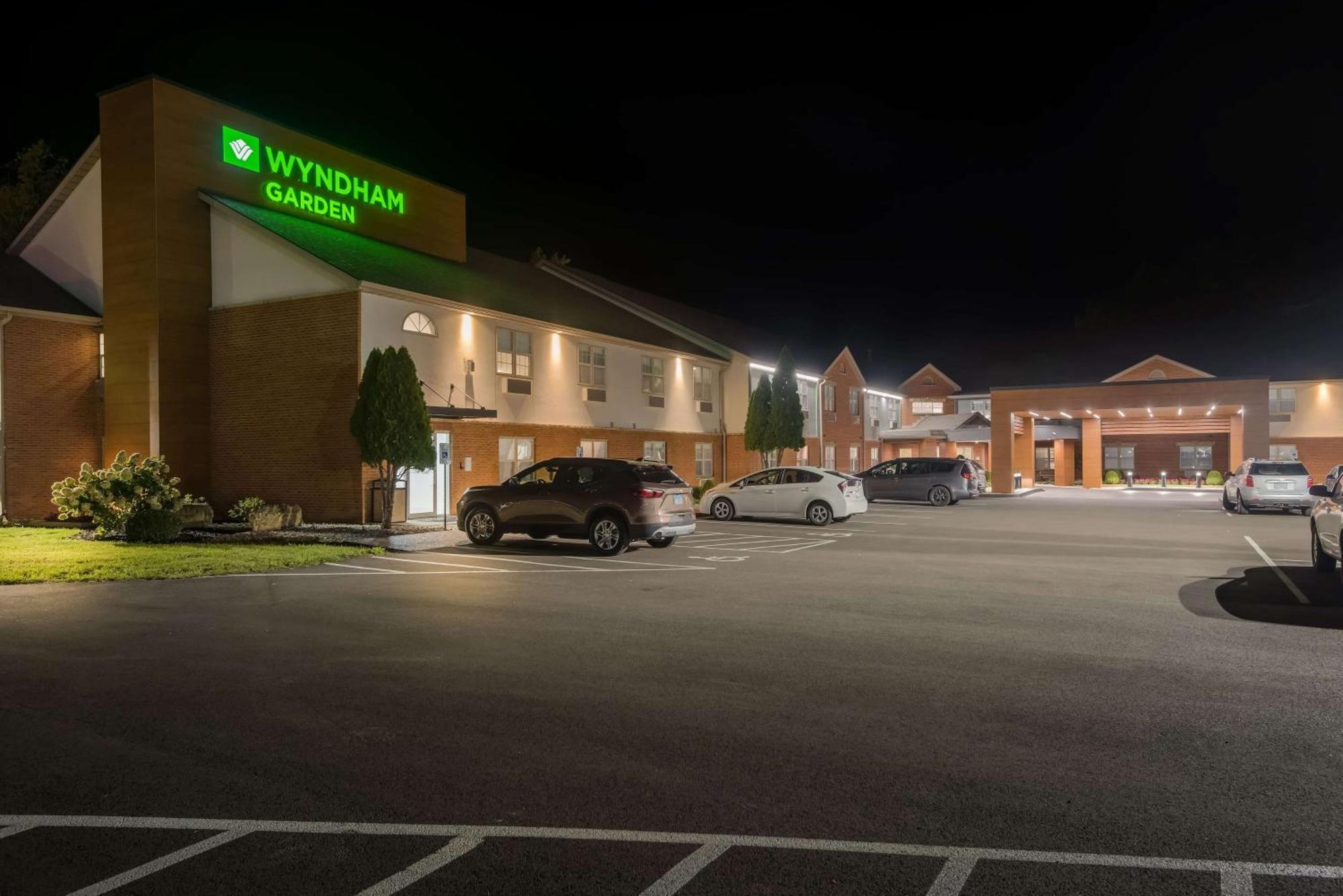 Wyndham Garden Galena Hotel & Day Spa Zewnętrze zdjęcie