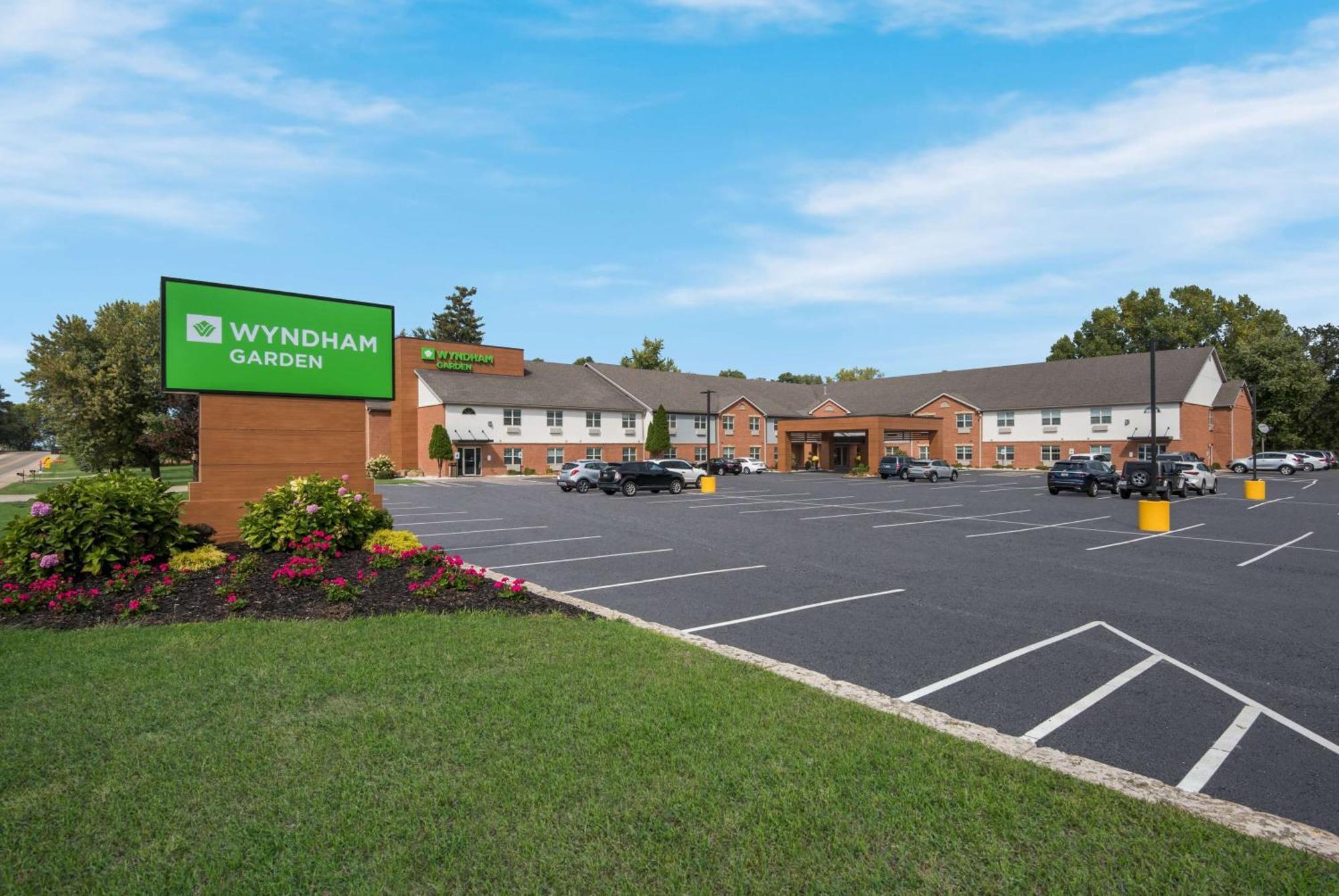 Wyndham Garden Galena Hotel & Day Spa Zewnętrze zdjęcie
