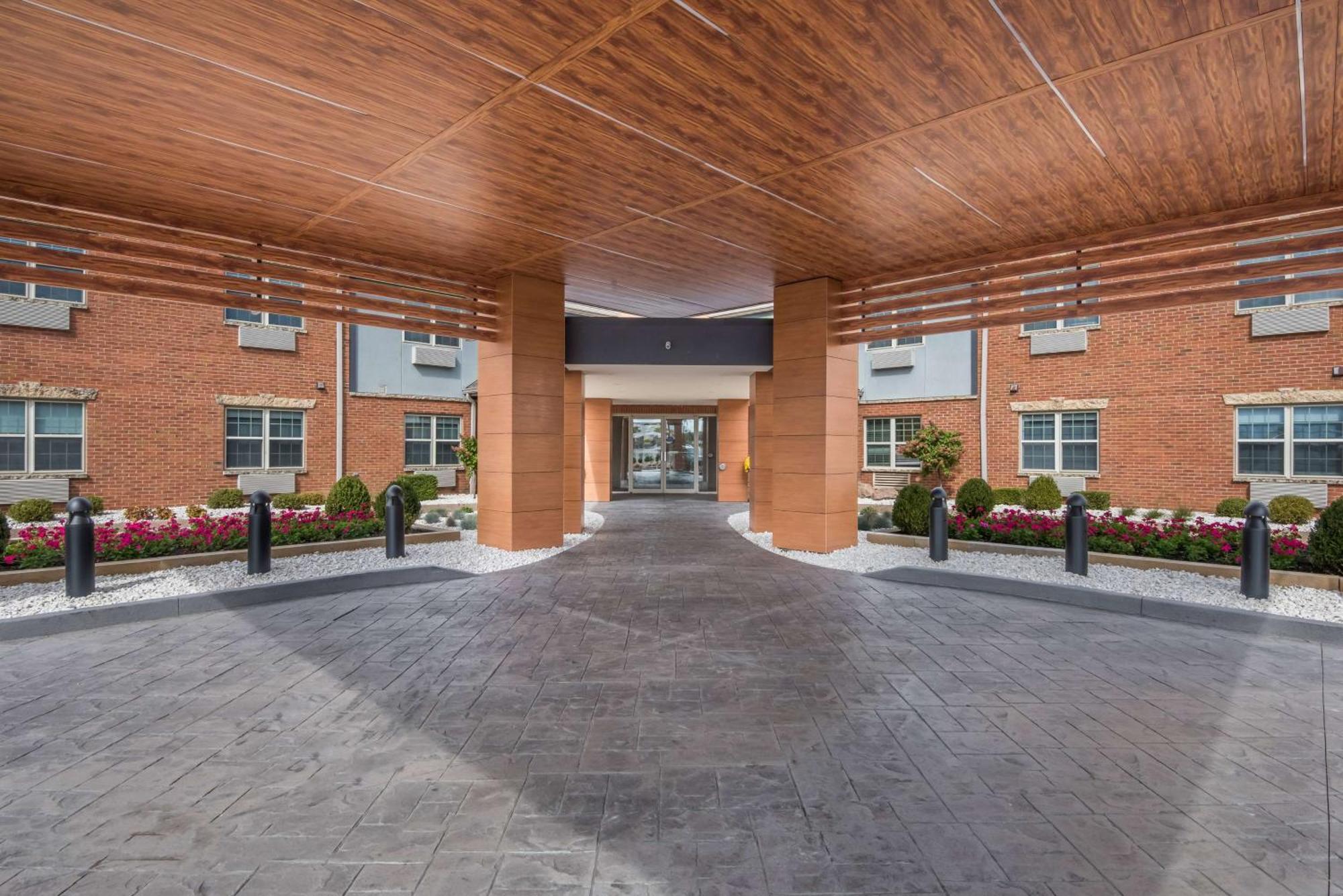 Wyndham Garden Galena Hotel & Day Spa Zewnętrze zdjęcie